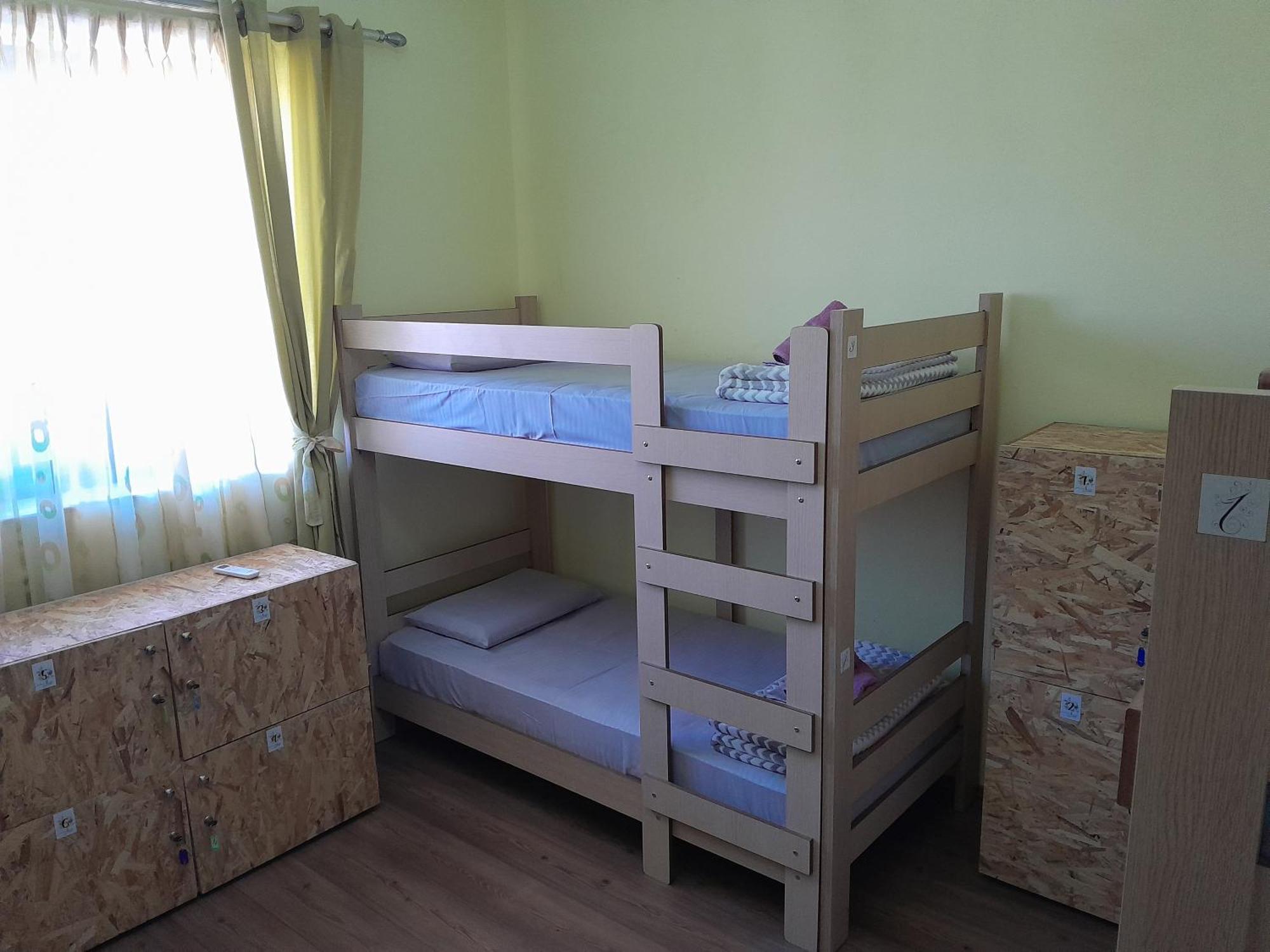 Blissful Hostel Shkodër エクステリア 写真
